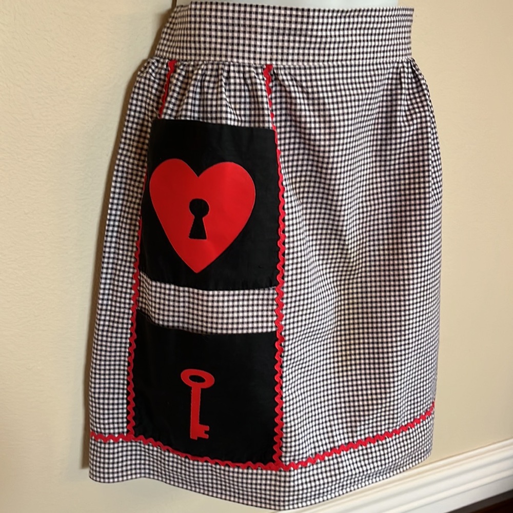 Vintage key to my heart gingham Rick rack apron kitchen game costume apron love